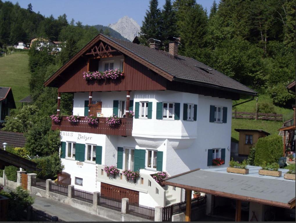Haus Pelzer Apartment Mittenwald Luaran gambar